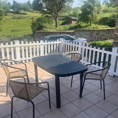Ferienhaus Les Hirondelles Saint-Alban-d'Ay