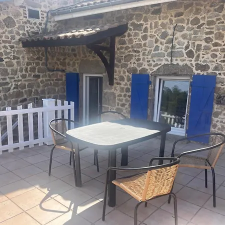 Les Hirondelles Ferienhaus